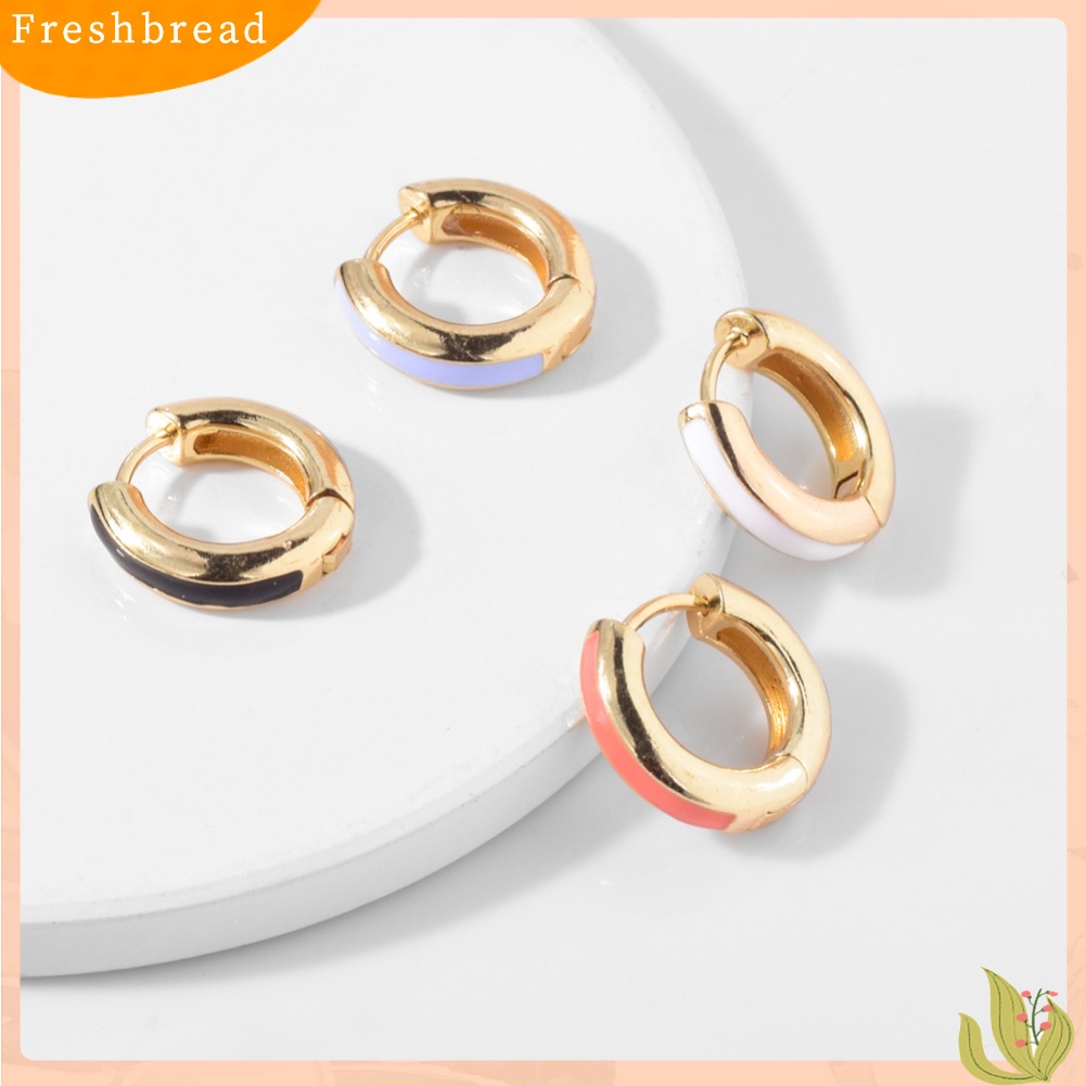 &lt; Freshbread &gt; 1Pc Fashion Wanita Enamel Bulat Huggie Anting Tindik Perhiasan Hadiah Natal