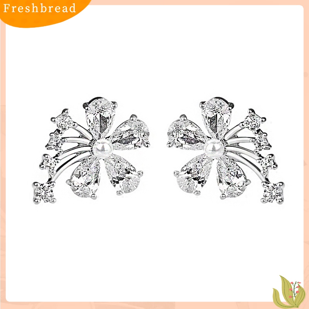 &lt; Freshbread &gt; Wanita Cubic Zirconia Mutiara Imitasi Hias Bunga Telinga Stud Anting Perhiasan Hadiah