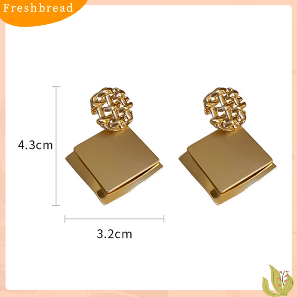 &lt; Freshbread &gt; 1pasang Anting Wanita Perhiasan Geometris Electroplating Bright Luster Stud Earrings Untuk Pakaian Sehari-Hari