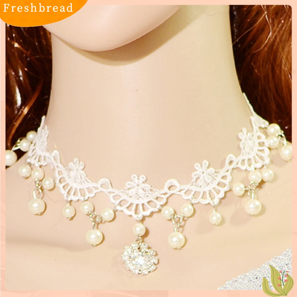 {In Stock} Kalung Hollow Mudah Dipakai Mutiara Imitasi Faux Pearl Sexy Gaya Rock Lace Choker Untuk Kehidupan Sehari-Hari