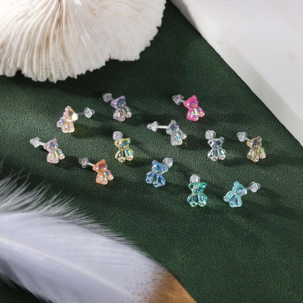 1pasang Resin Tak Terlihat Beruang Kecil Pejantan Anting-Anting Cinta Warna-Warni Jelly Tulang Rawan Anting-Anting Ikan Mas Pejantan Telinga Keong Helix Tindik