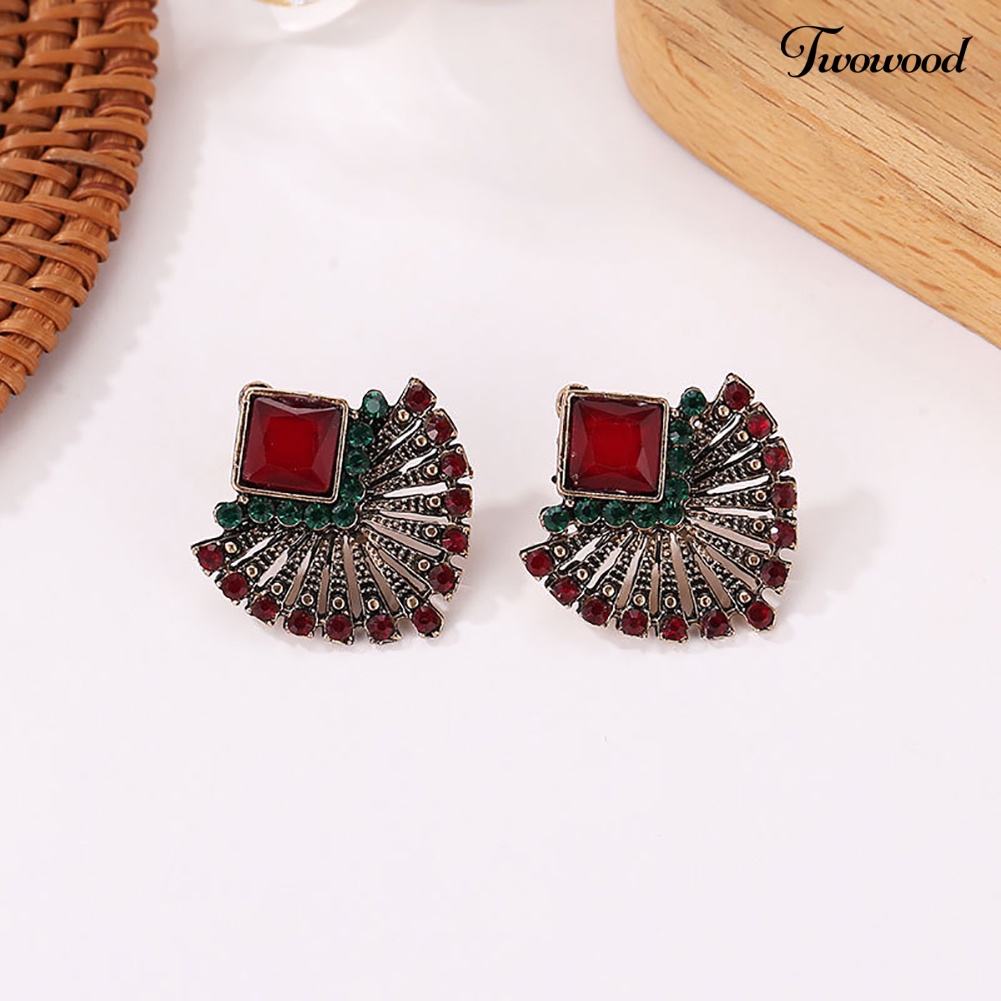 Twowood Wanita Vintage Gaya Etnik Berlian Imitasi Anting Berbentuk Kipas Bohemian Ear Stud Hadiah