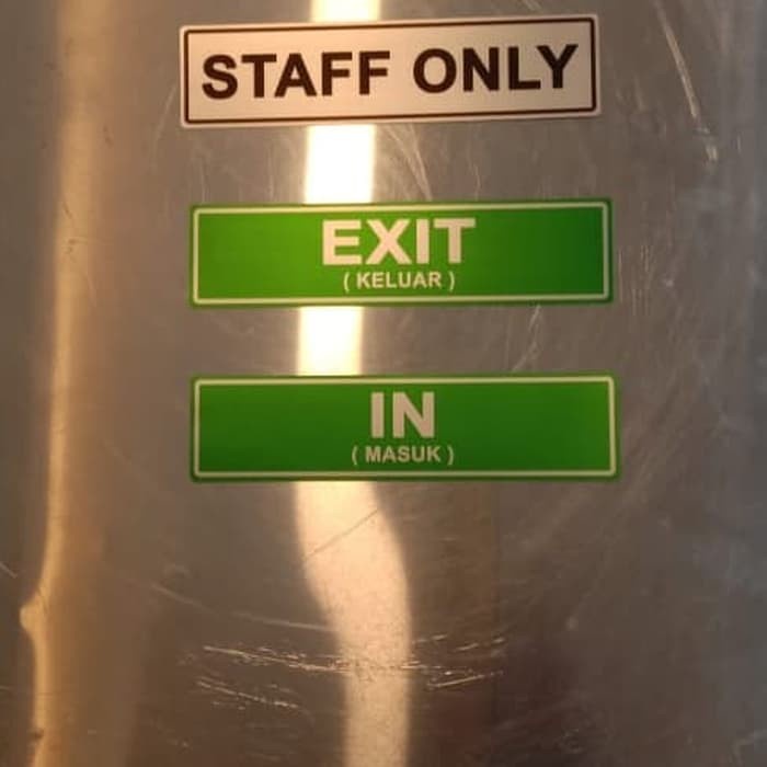 

SIGN LABEL /AKRILIK K3 RAMBU SAFETY EXIT IN STAFF ONLY 5x20cm