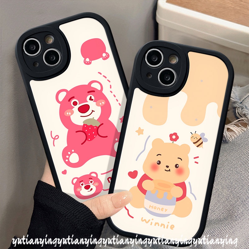 Casing Belakang Ponsel Winnie The Pooh Lucu Kompatibel Untuk iPhone 11 13 14 12 Pro XR XS X Max Max 6 6s 8 7 Plus SE 2020 Lembut Tpu Kartun Strawberry Bear Manyo Cover