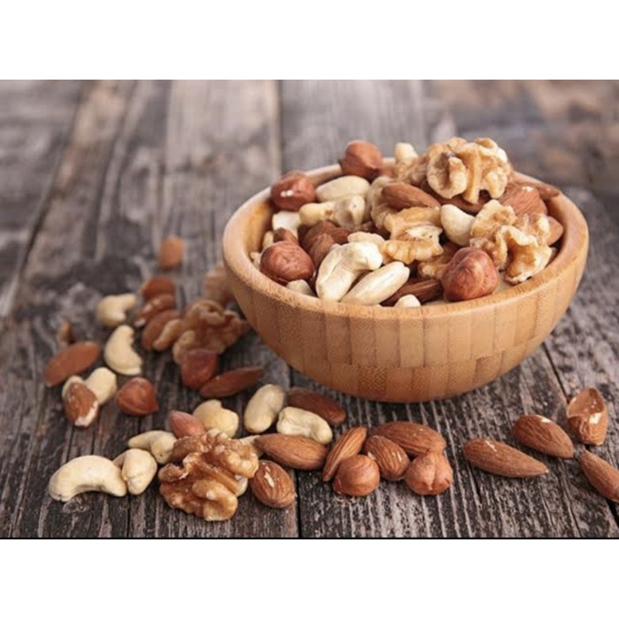 

Mix Nut 500 gr/ Roasted mix nut ( Hazelnut, Walnut, Almond, Mede,