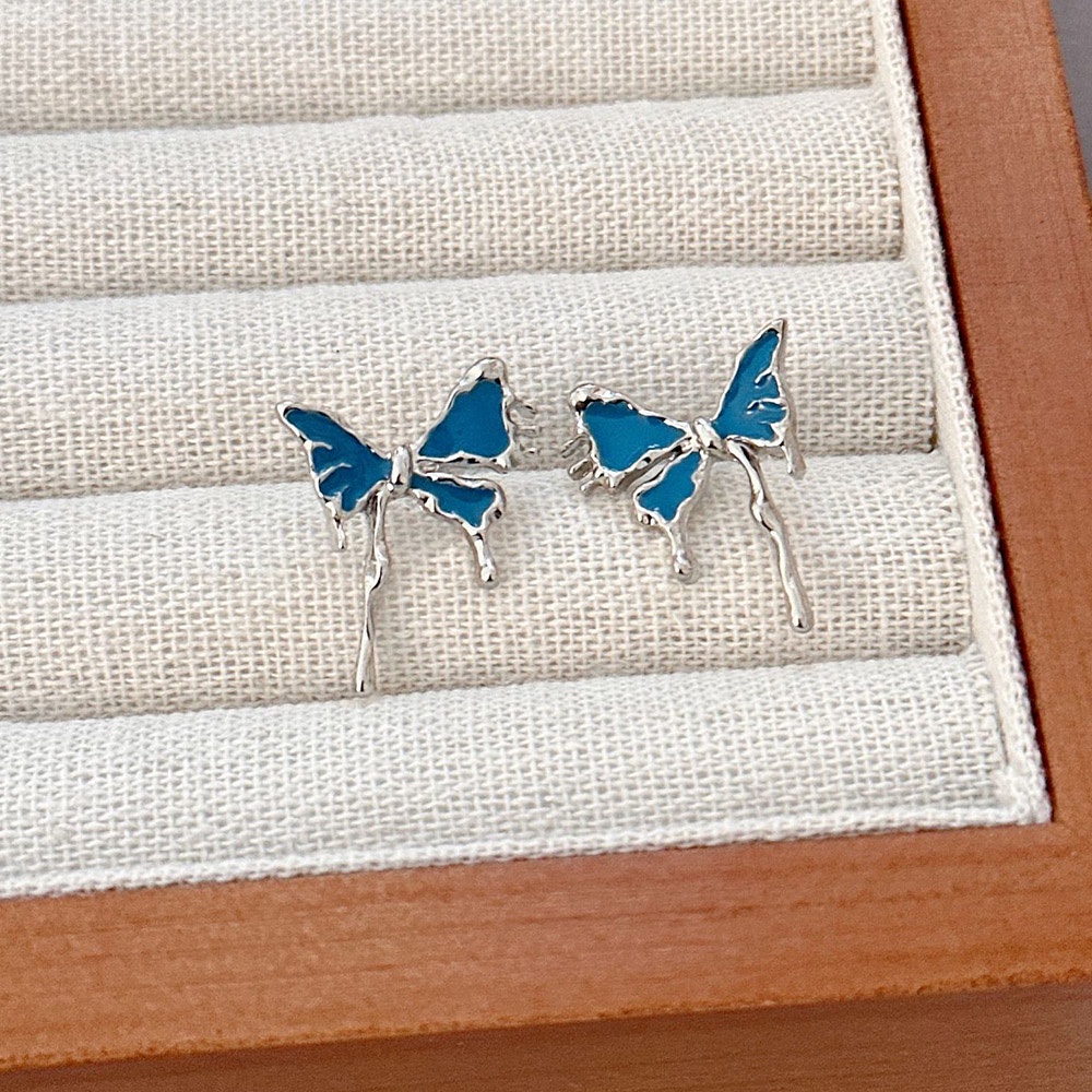 Anting Klip Kupu-Kupu Enamel Biru Untuk Wanita Perhiasan Logam Non Tindik Hadiah Pesta
