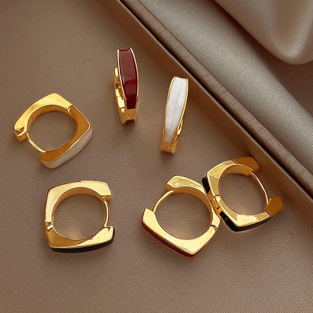 Needway Wanita Anting Hoop Minimalis Halus Desain Niche Fashion Perhiasan Gadis Hadiah Bentuk Persegi Gaya Korea Earrings