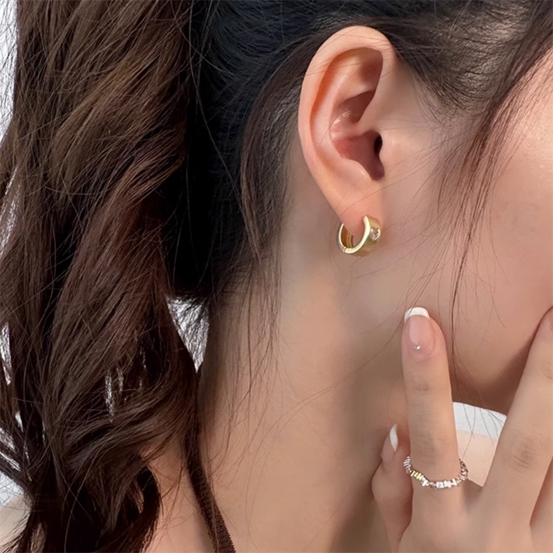 Papaozhu Trendi Hati Berkilau Zirkon 14 K Emas Anting Hoop Untuk Wanita Gadis Chic Bersinar Berlian Imitasi Cuff Earring Temperamen Telinga Perhiasan Pesta