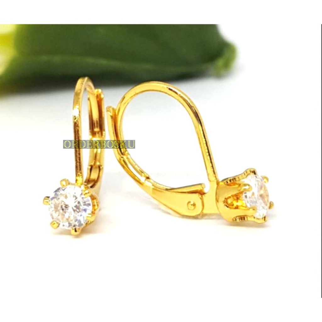 COD - Anting Titanium Wanita Anting Desi Permata Anti Karat Tidak Alergi Anting xuping permata desi / Anting Desi Mata Xuping