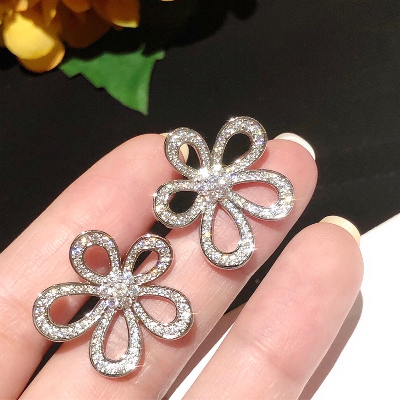 Fashion INS Gaya Elegan Pesta Pernikahan Perhiasan Aksesoris Berlian Imitasi Mengkilap Perak Zirkon Berongga Bunga Matahari Stud Earrings