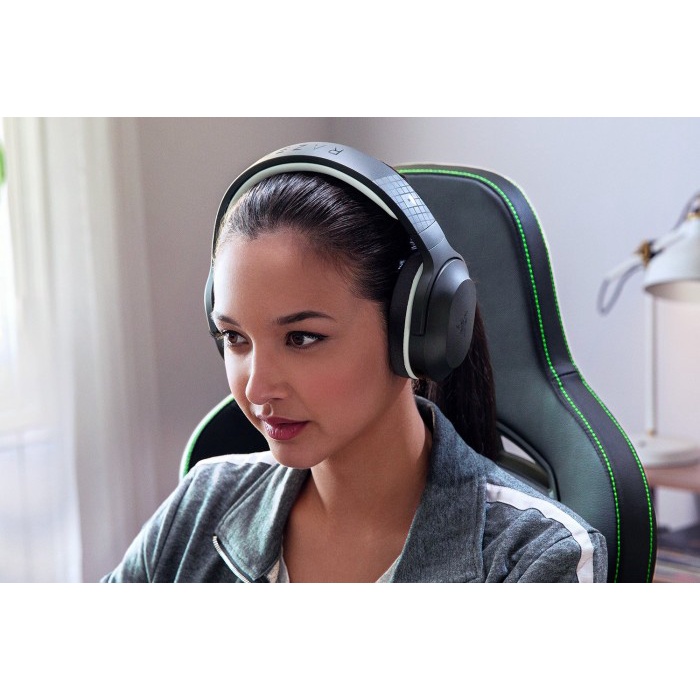 Razer Barracuda X Roblox Edition Wireless Gaming Headset