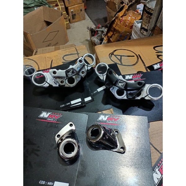 pangkon kunci kontak CB200 besi model ORI/dudukan kunci kontak CB200 besi mayestro