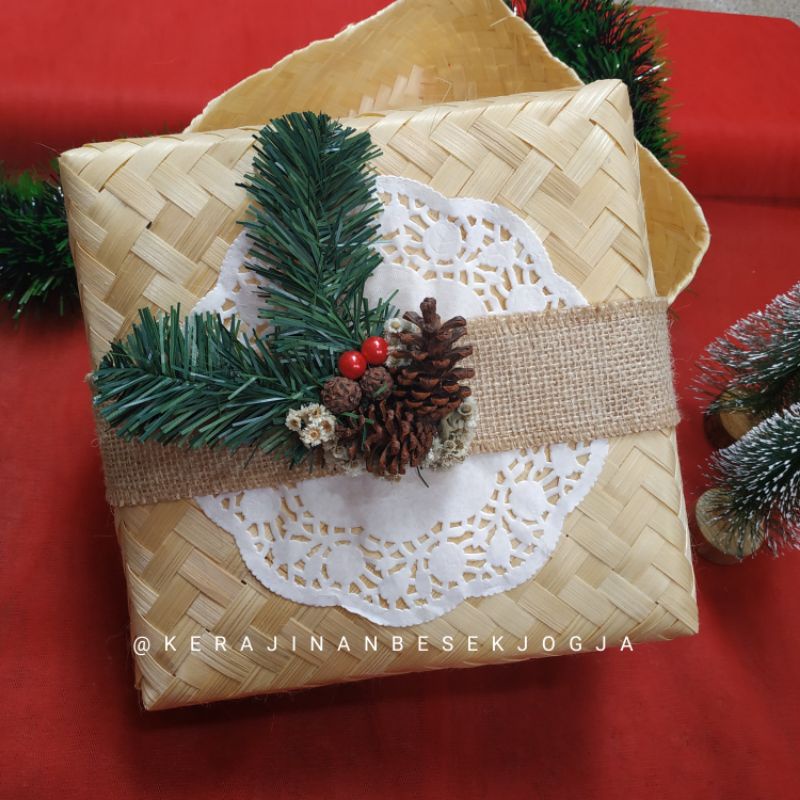 

( NATAL 2022 ) BESEK BLICING HIAS NATAL / besek kekinian / besek promo / besek blicing / besek kotak / besek nasi