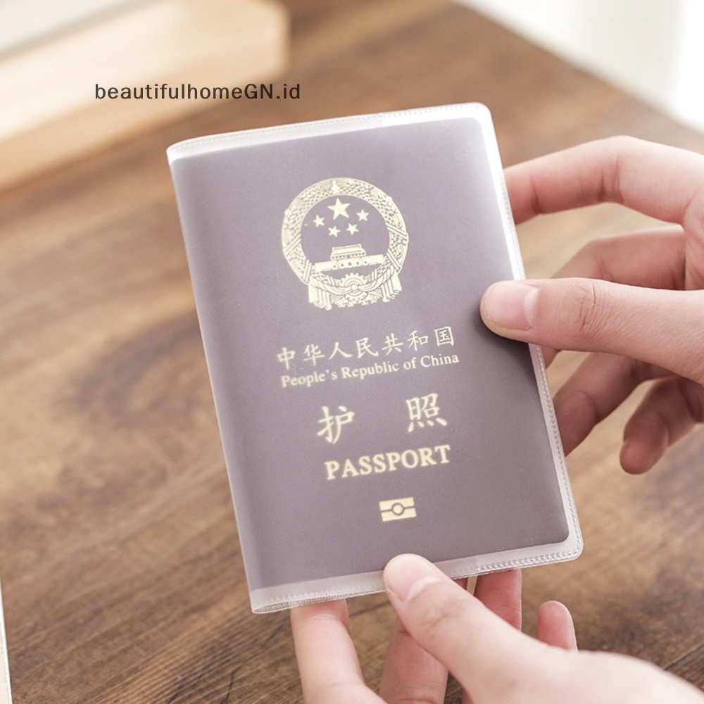 {Cantik} 1pcs Passport Cover PVC Waterproof Case Untuk Kartu Kredit Nama Dompet Paspor~