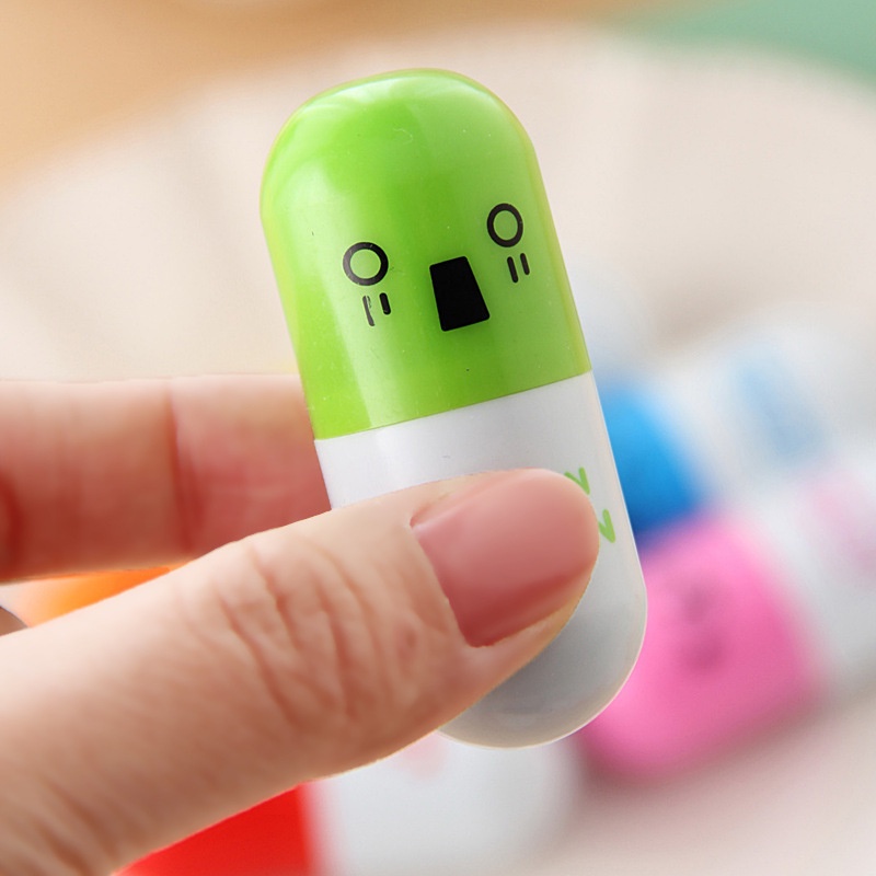 1pc pulpen bola Retractable bentuk pil Random / pena kapsul Vitamin tinta biru / pena kartun Smiley teleskop / alat tulis siswa lucu / perlengkapan sekolah kantor
