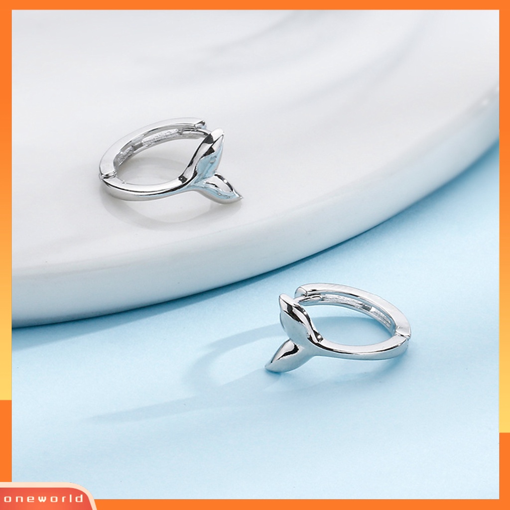 [WOD] 1pc Hoop Earring Temperamen Kilau Terang Tindik Geometris Electroplating Hias Hadiah Mermaid Tail Lingkaran Anting Wanita Fashion Perhiasan Untuk Pakaian Sehari-Hari