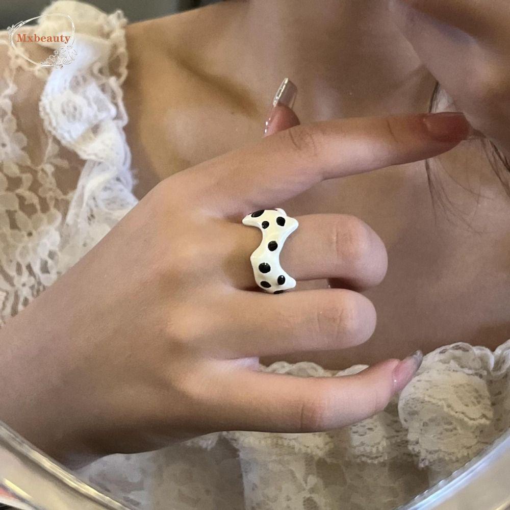 Mxbeauty Cincin Wanita Halus Dapat Disesuaikan Sederhana Y2K Stripe Niche Desain Proses Tetesan Minyak Ins Gaya Polkadot Gaya Korea Ring