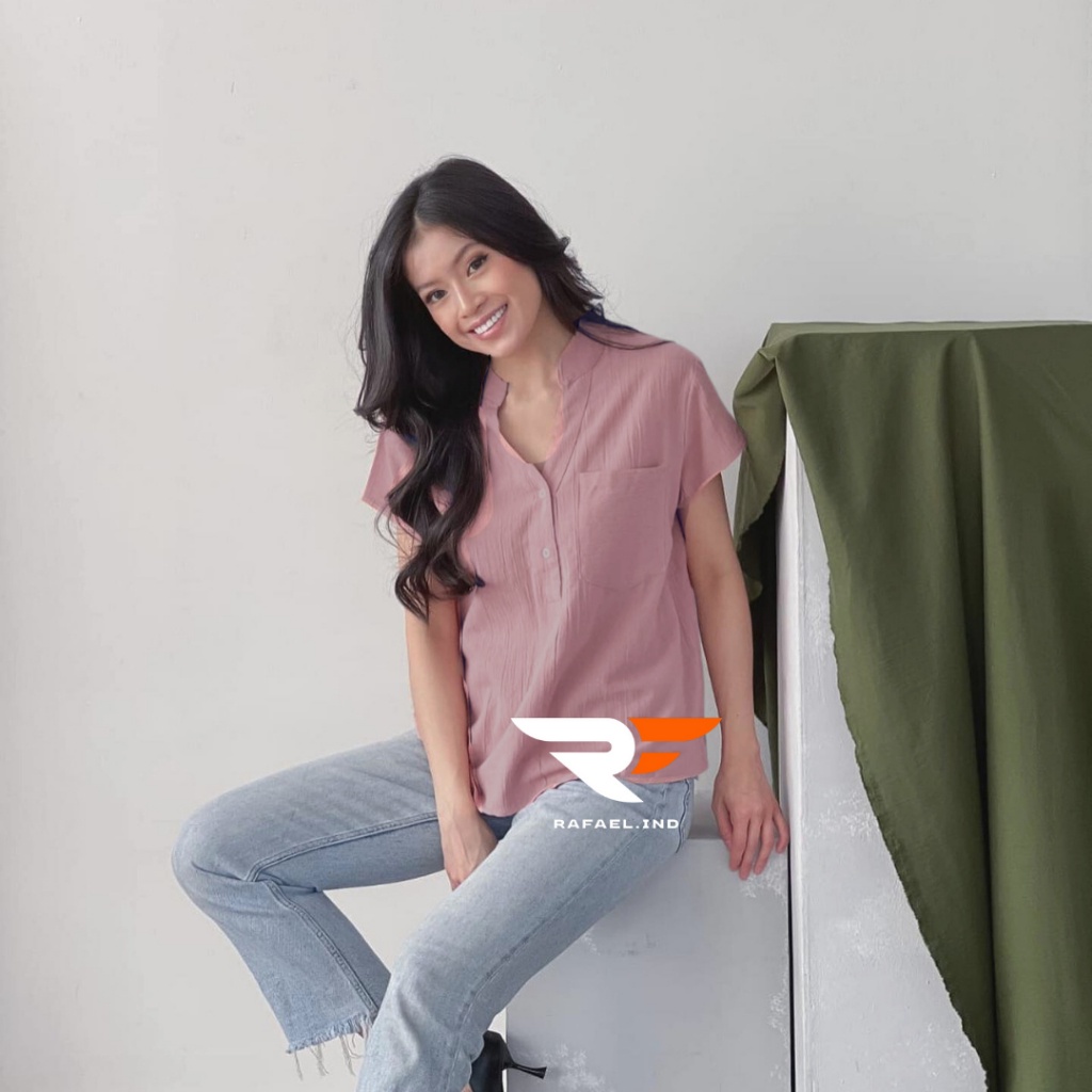 Cindy Blouse Atasan Kemeja Lengan Pendek Wanita V-neck Polos