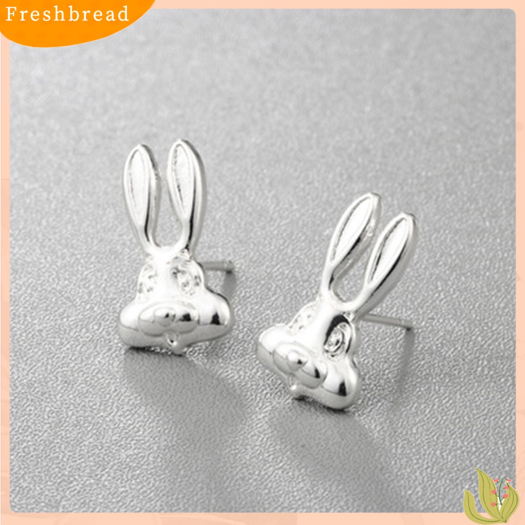 &lt; Freshbread &gt; 1pasang Anting Stud Bersinar Pengerjaan Halus Bentuk Kartun Hewan Electroplating High Gloss Dress Up Perhiasan Perempuan Kelinci Yang Indah Anting Pejantan Untuk Pacaran