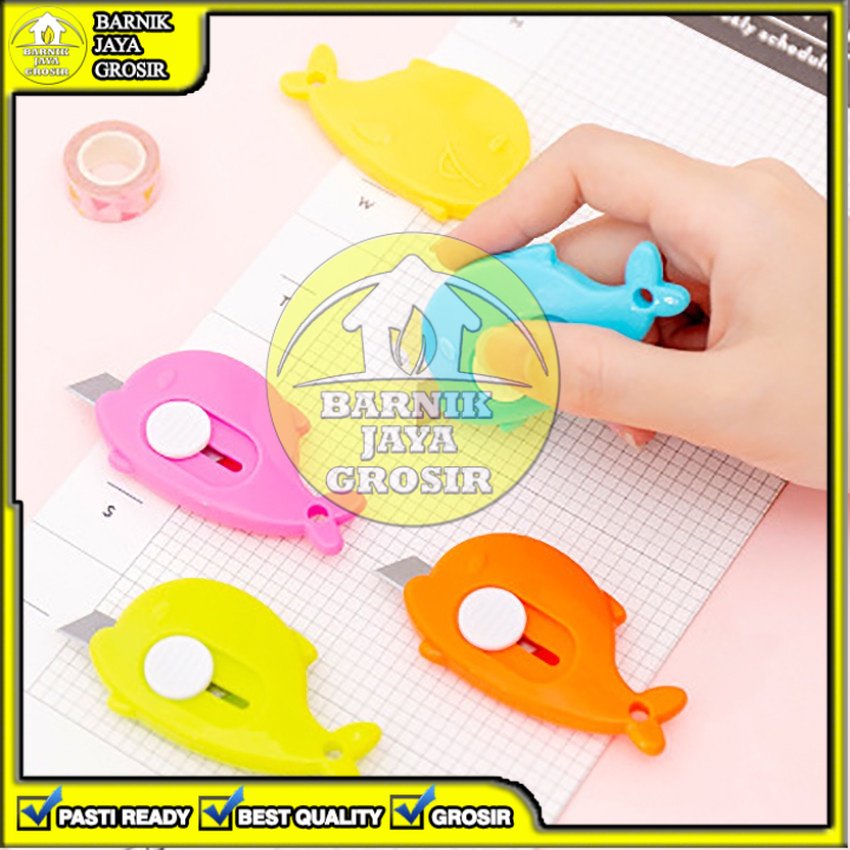 

[BJG] PISAU PEMOTONG CUTTER MINI KARAKTER KERTAS PLASTIK UNBOXING TRAVEL SIZE ALAT TULIS SEKOLAH