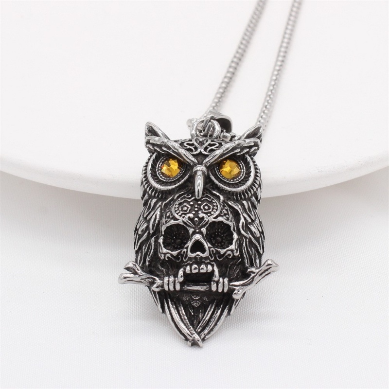 [X C Kalung] Perak Retro Burung Hantu Tengkorak Baja Titanium Liontin Kalung Desain Kecil Punk Hip Hop Aksesoris Fashion Pria Dan Wanita