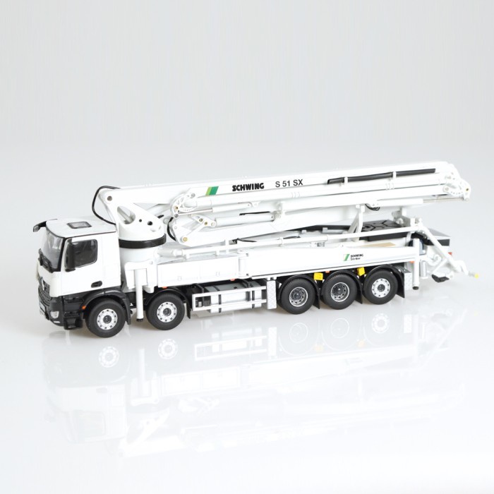 Diecast Miniatur Truck Schwing S51 SX - Mercedes-Benz Arocs 8x4 (1:50)