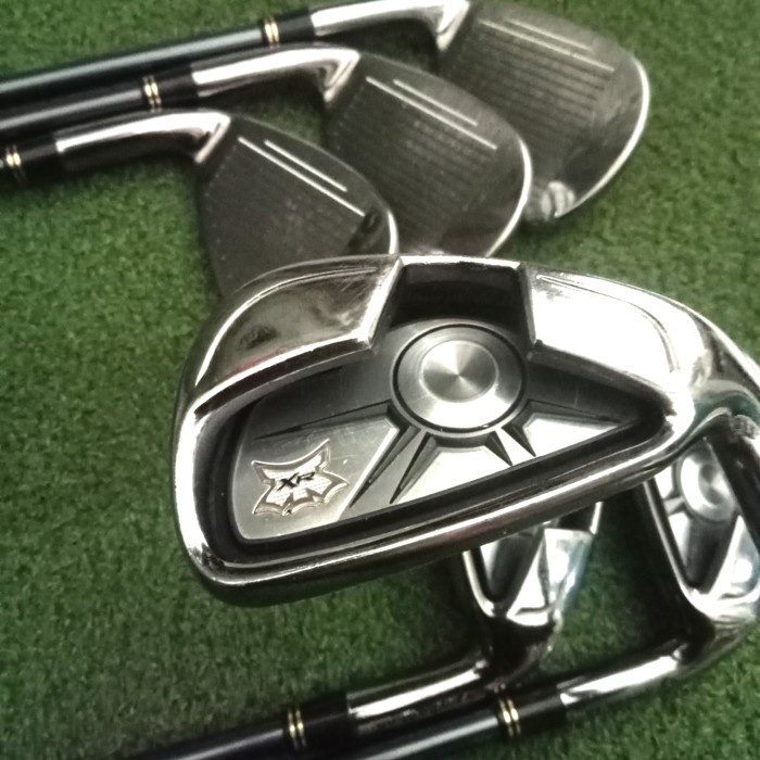 STIK GOLF IRON SET TAYLORMADE XR