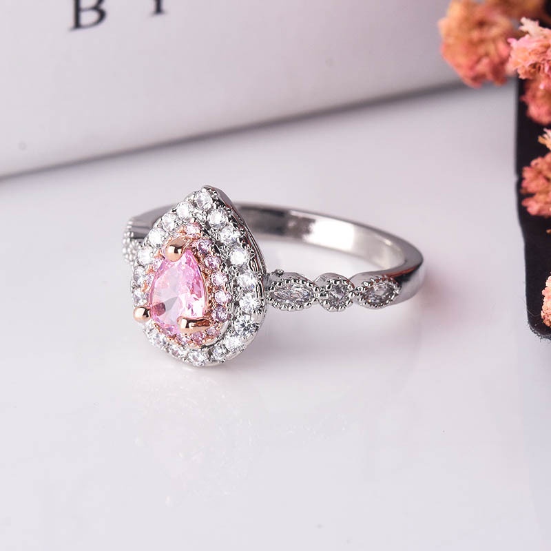 Goldkingdom Aksesoris Perhiasan Fashion Ready Stock Cincin Pir Tetesan Air Kristal Merah Muda Dengan Delapan Hati Dan Delapan Panah Cincin Pertunangan