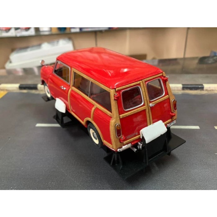 Diecast Kyosho 1/18 Morris Mini Traveller Red