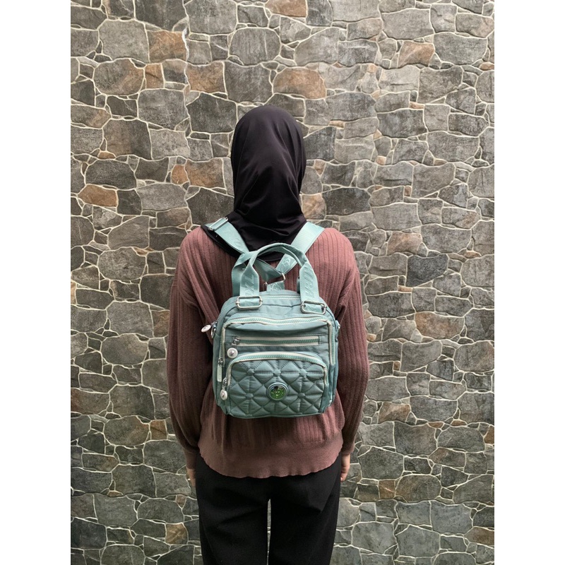 Tas Chibao 1813-BB 3 fungsi bisa ransel bisa tenteng bisa selempang. Tas Wanita Tas Chibao Multifungsi Terbaru BEST SELLER BISA BAYAR DITEMPAT.!!!!