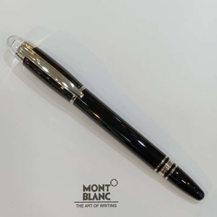 

MontBlanc Starwalker Midnight Black Resin Fineliner 8485