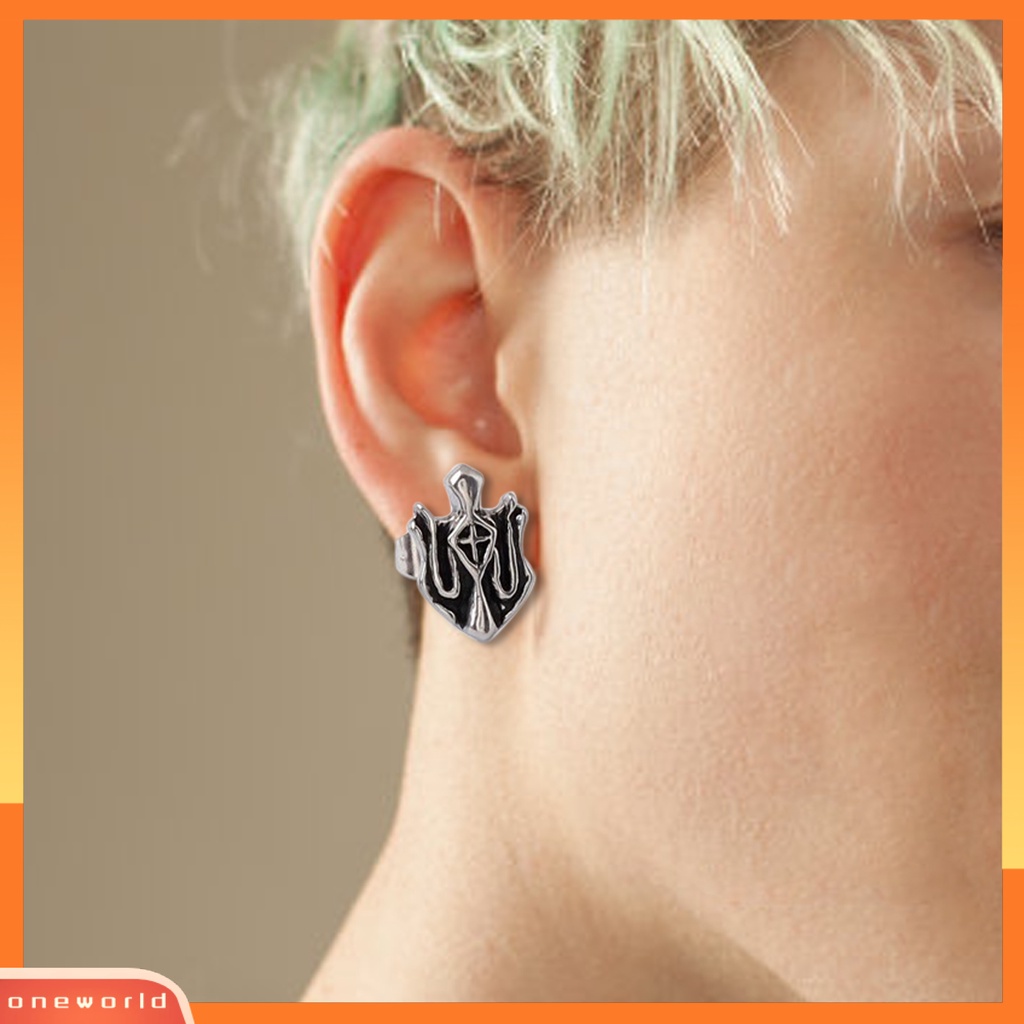 [WOD] 1pc Bersinar Hias Berlian Imitasi Pria Anting Baja Titanium Perisai Bentuk Hip Hop Telinga Stud Perhiasan Aksesori