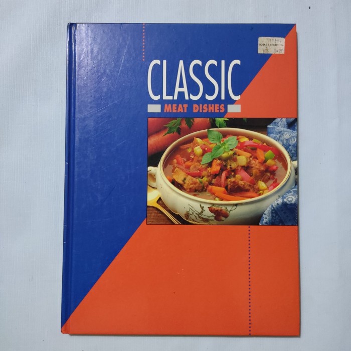 Buku masakan import classic meat dishes