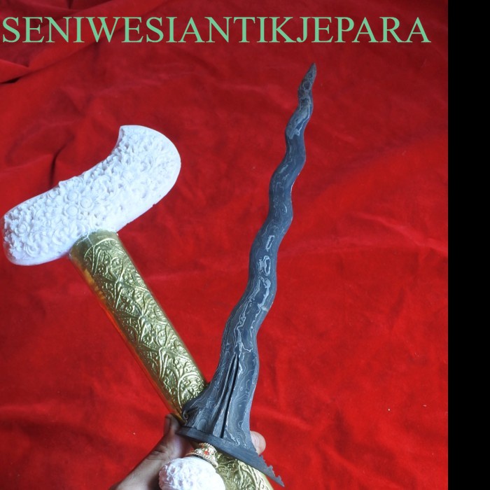 

keris sabuk inten tinggalan kakek buyut wingit boss Termurah