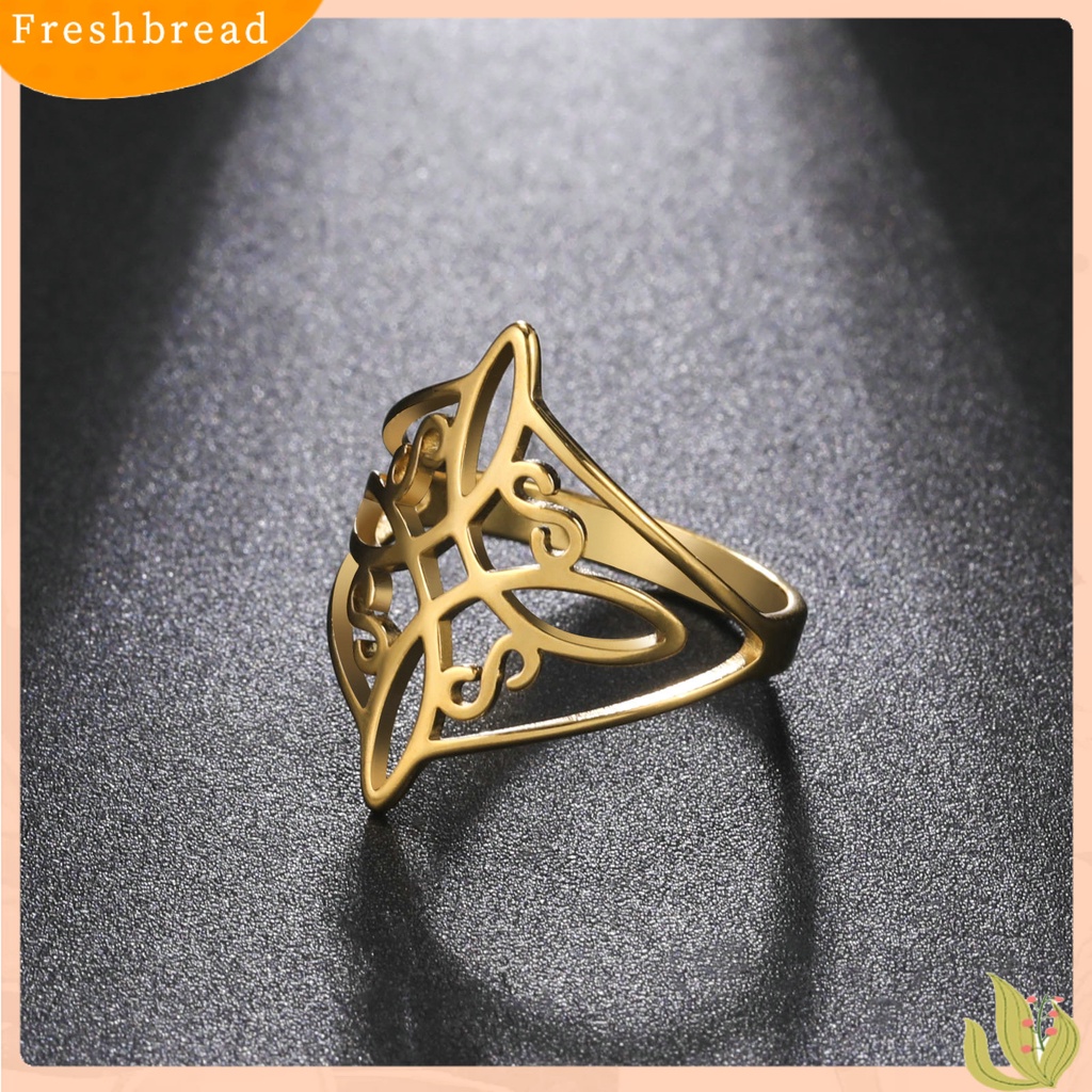 &lt; Freshbread &gt; Ladies Ring Geometric Electroplating Hollowed Pattern Bright Luster Permukaan Halus Berdandan Perhiasan Simpul Penyihir Cincin Stainless Steel Untuk Pakaian Sehari-Hari