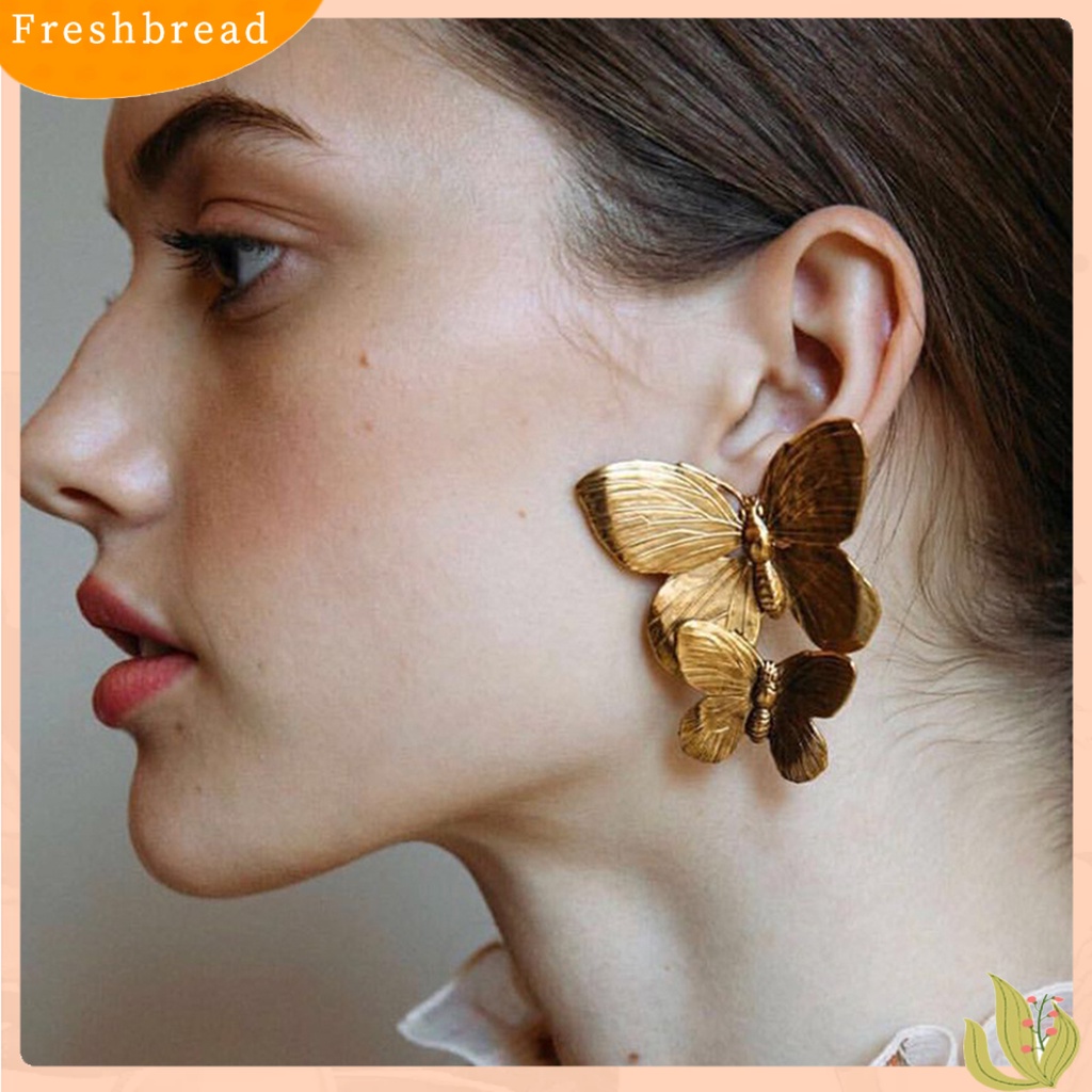 &lt; Freshbread &gt; 1pasang Anting Fashion Wanita Eye-catching Liar Indah Mengkilap Halus Sehari-Hari Memakai Anting Logam Untuk Pakaian Sehari-Hari