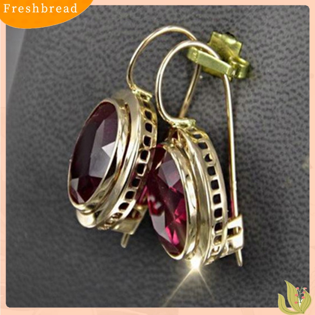 &lt; Freshbread &gt; 1pasang Merah Berlian Imitasi Wanita Anting Oval Alloy Berongga Shiny Clip Earrings Perhiasan Pernikahan