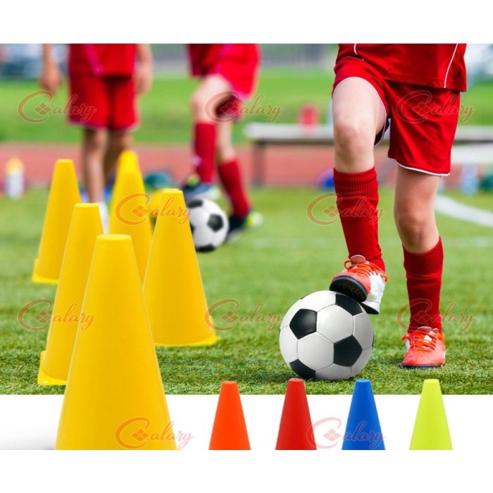 Cone Kerucut Marker Latihan Olahraga Futsal Sepak Bola Cone Cerucut.