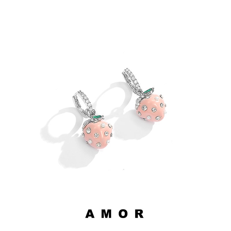 Anting Putri Strawberry Lucu