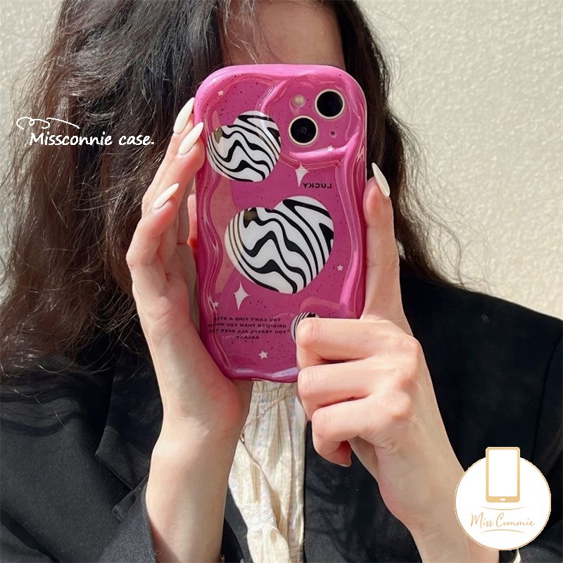 IPHONE Casing Ponsel Cinta Hati Motif Leopard Kompatibel Untuk Iphone7 8 6s 6 Plus XR 11 12 13 14 Pro Max X XS Max SE 2020 3D Wavy Curved Edge Glossy Shockproof Tpu Soft Cover