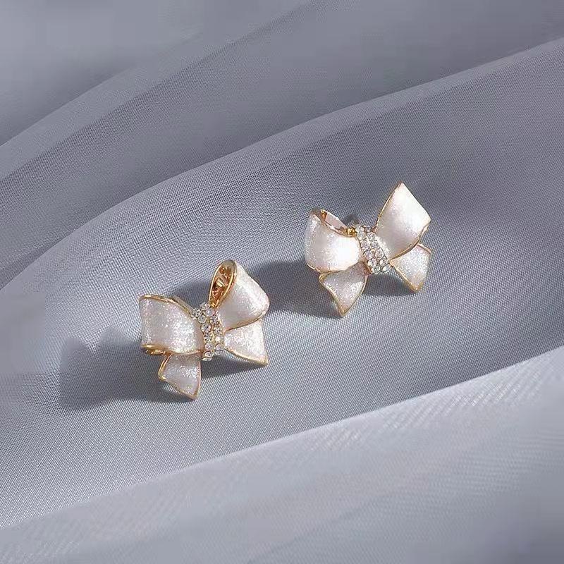 Anting Tusuk Ikatan Simpul Zirkon Elegan Untuk Wanita Hypoallergenic Fashion Earing Perhiasan Aksesoris