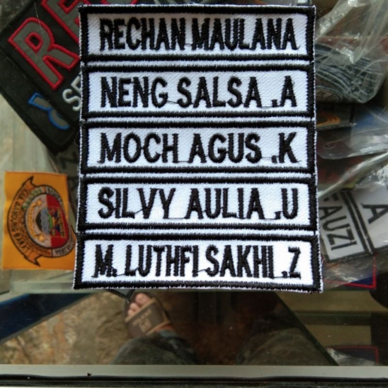 

Bordir bordir papan nama seragam sekolahbisa pesan satuan