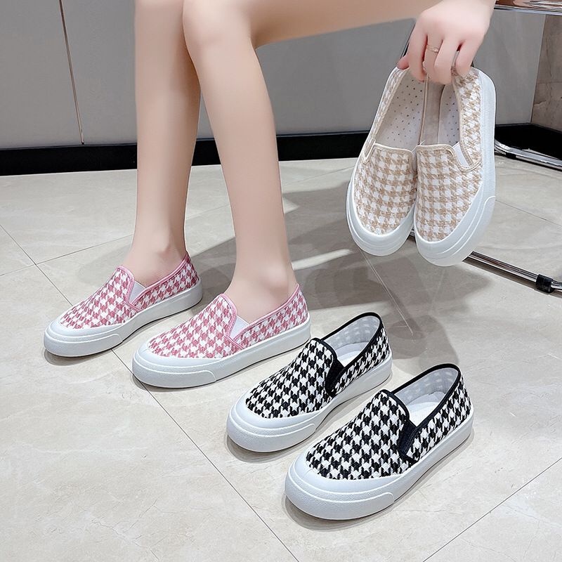 TOPGROSIR TG1728 Sepatu Slip On Wanita Import Motif Zigzag Trendy / Sepatu Sneakers Wanita