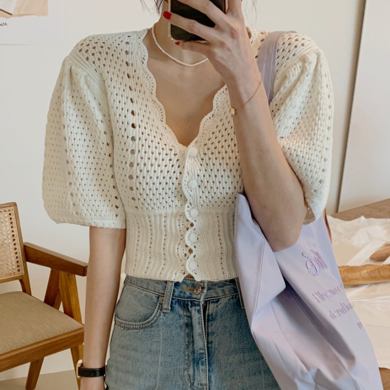 Korean Cardigan Rajut Kancing Wanita V Lengan Pendek Crop Top