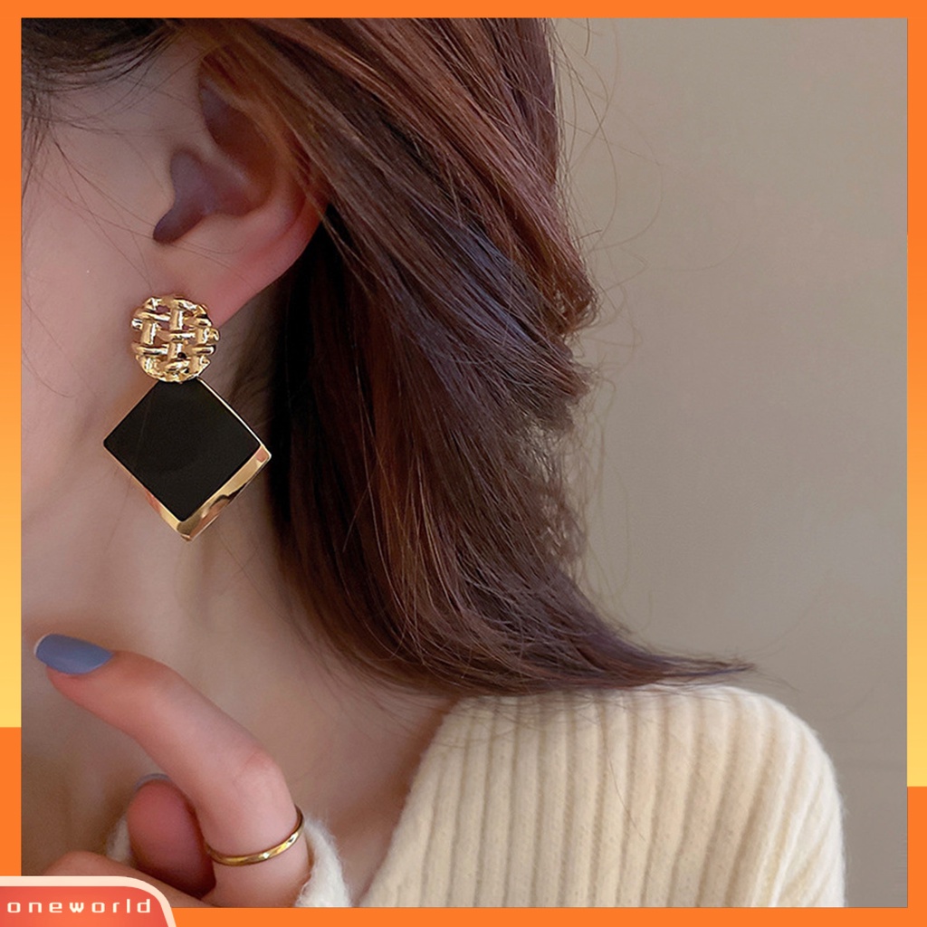 [WOD] 1pasang Anting Wanita Perhiasan Geometris Electroplating Bright Luster Stud Earrings Untuk Pakaian Sehari-Hari