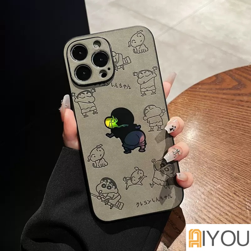 IPHONE Super Keren Warna Gradien Laser Crayon Shin-chan Hard Phone Case hp Untuk iPhone 14 Pro Casing Iphone 11 12 13 14 Pro MAX X XR XS MAX Fashion Wanita Bumper Cover