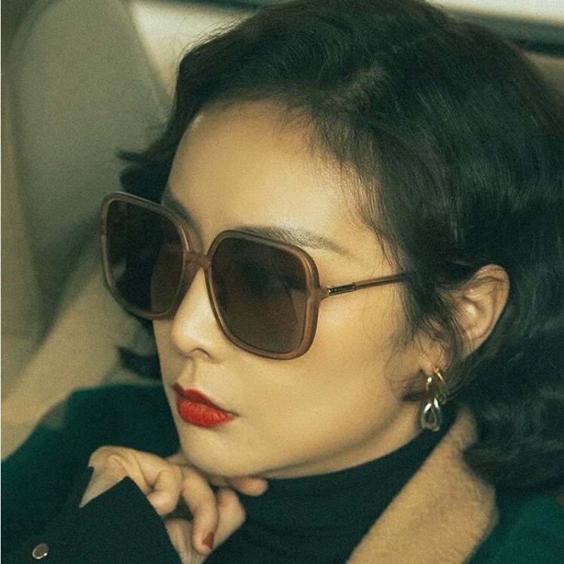 (YUZHU) Brown Oversized Square Frame Sunglasses Untuk Wanita Vintage Fashion Kaca Mata Tabir Surya Ringan