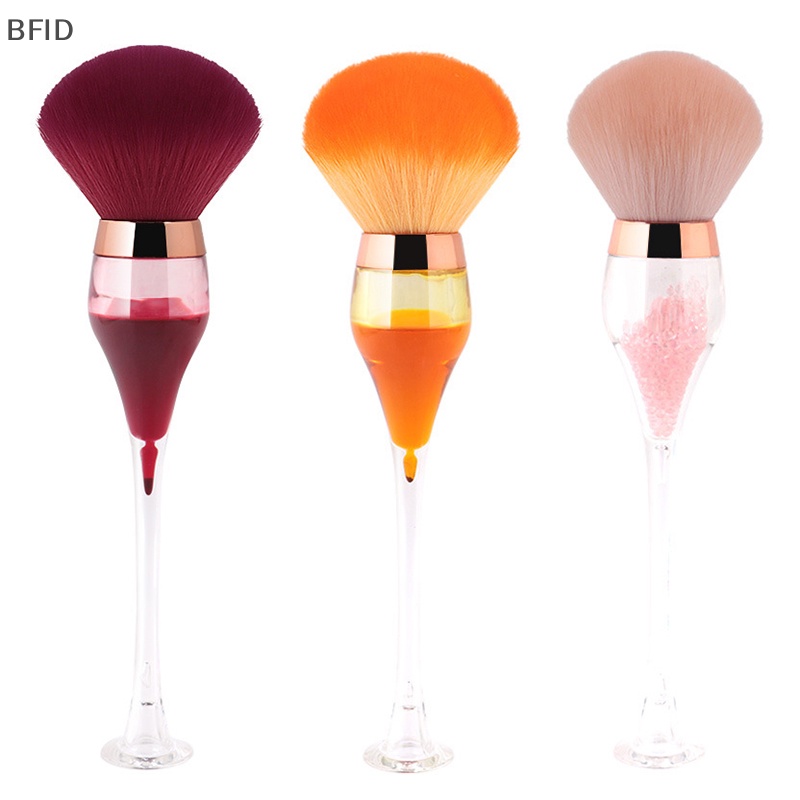 [BFID] 1pc Sikat Bubuk Mineral Bentuk Gelas Wine Makeup Lembut Fluffy Foundation Brush [ID]