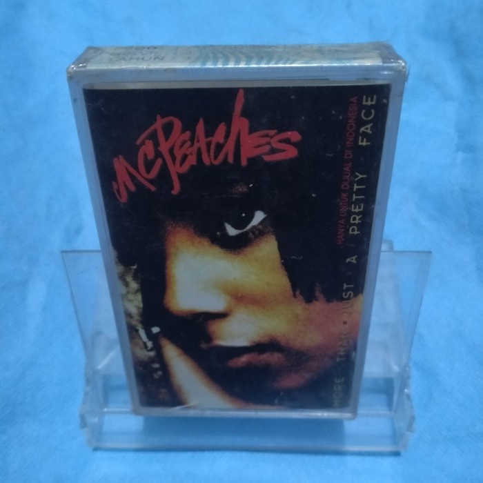 KASET SEGEL MC PEACHES MORE THAN JUST A PRETTY FACE