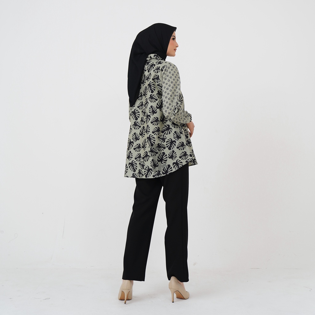 FITTINGROOM11 Blouse Batik - Emira Blouse